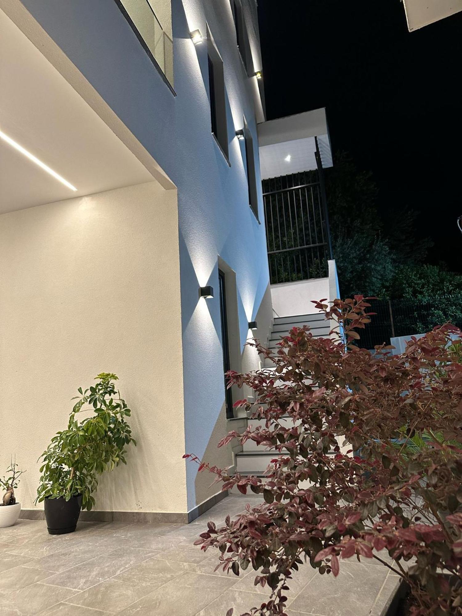 Calma Boutique Hotel Vlorë Extérieur photo